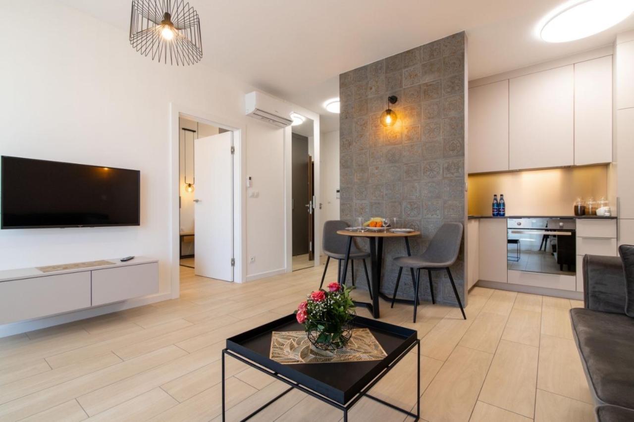 Vip Apartamenty Butikowa เบียวิสตอก ภายนอก รูปภาพ