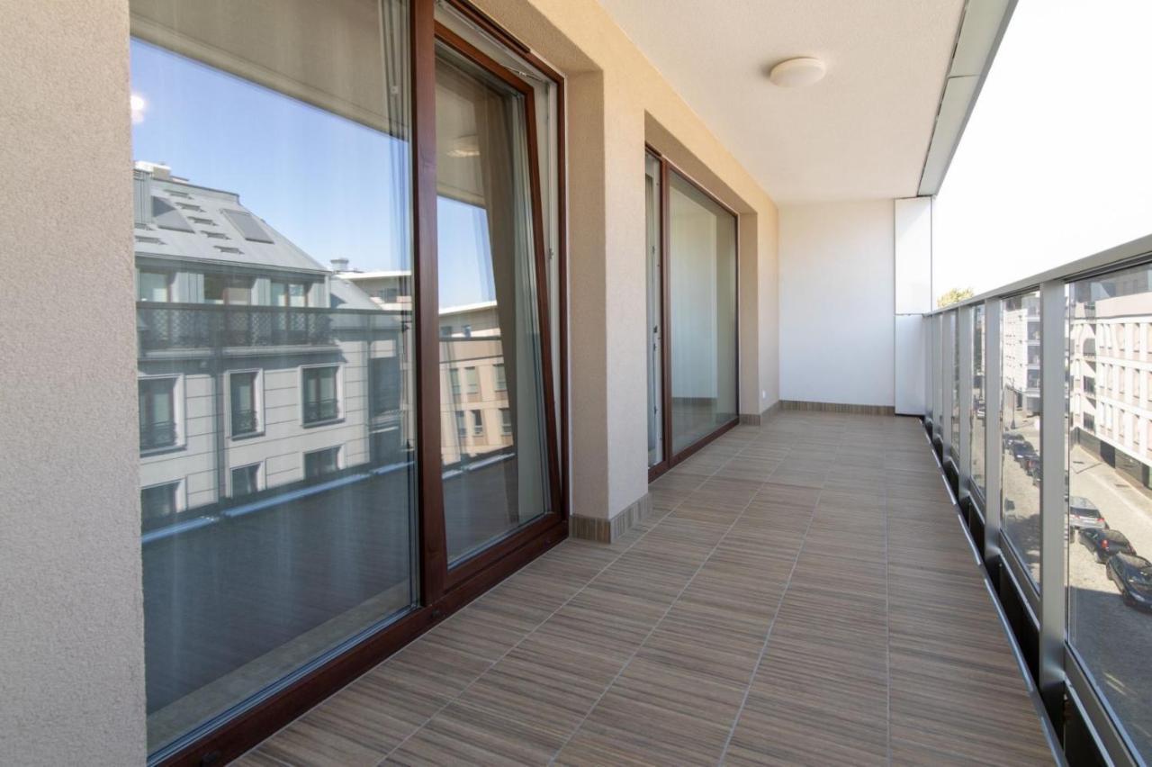 Vip Apartamenty Butikowa เบียวิสตอก ภายนอก รูปภาพ