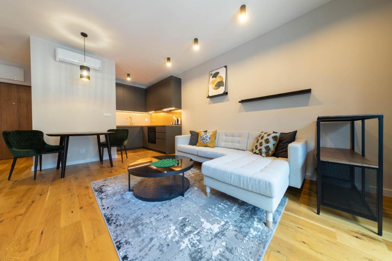 Vip Apartamenty Butikowa เบียวิสตอก ภายนอก รูปภาพ
